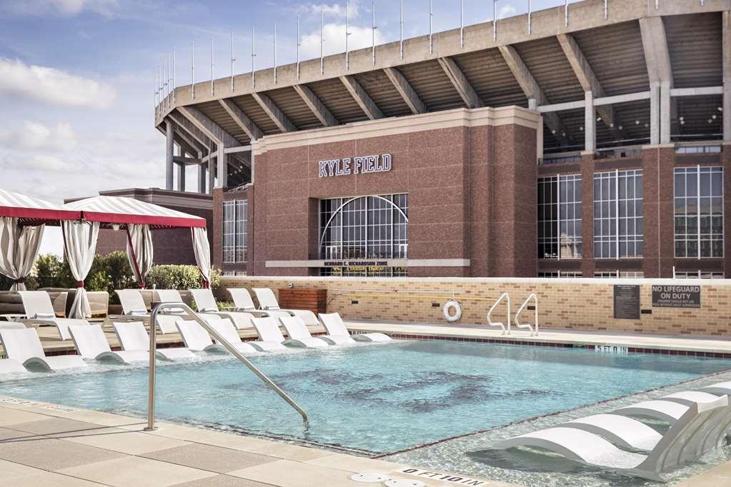 Texas A&m And Conference Center Hotel